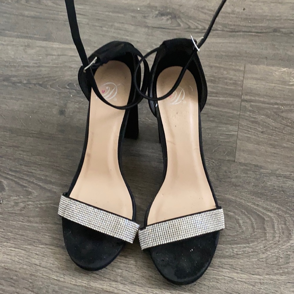 Black 5 inch heels